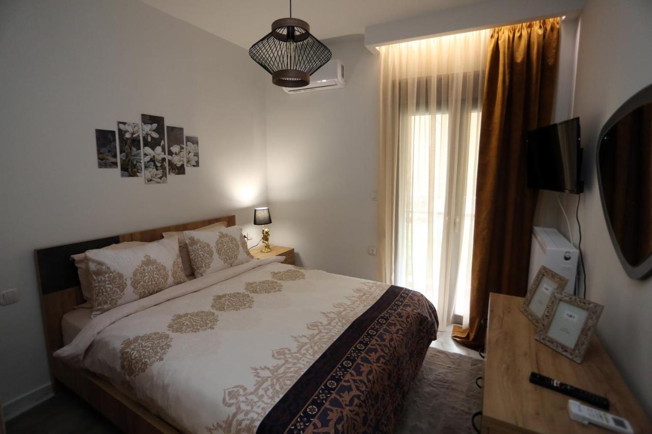 La Larissa Luxury Apartments Trekke Exterior foto